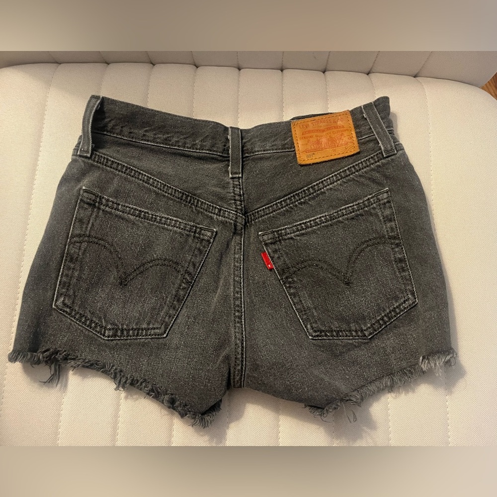 Black Levi 501 Shorts Size 23